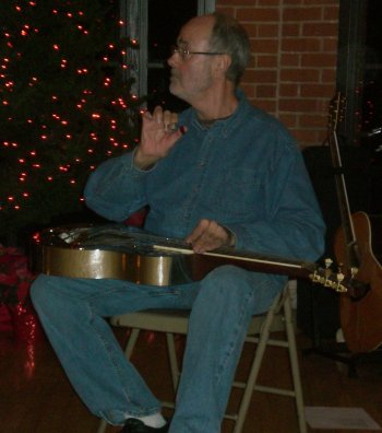 Jim's Dobro says Merry Christmas!